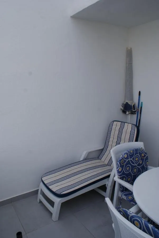 산미겔데아보나 Fairways Club Apt 아파트